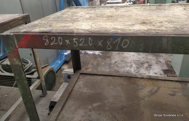 Pracovní stůl - ponk 820x520x810 (Pracovni stul - ponk 820x520x810mm (2).jpg)